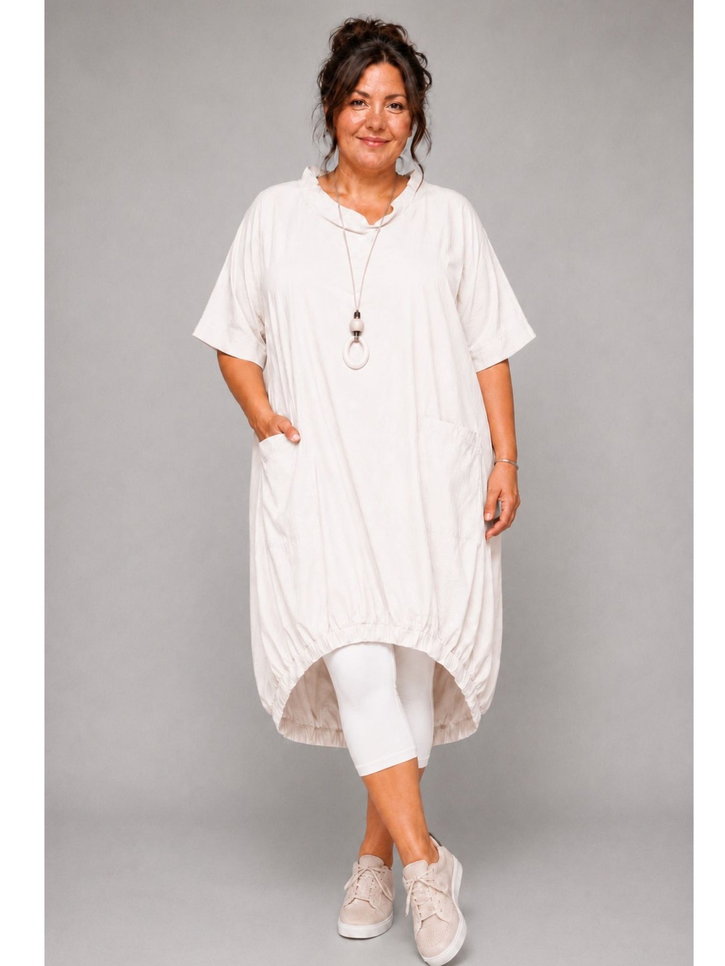 Sinne by Coom Sommerkleid mit Raffung-Saum und Taschen