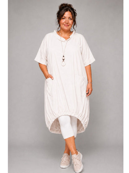 Sinne by Coom Sommerkleid mit Raffung-Saum und Taschen