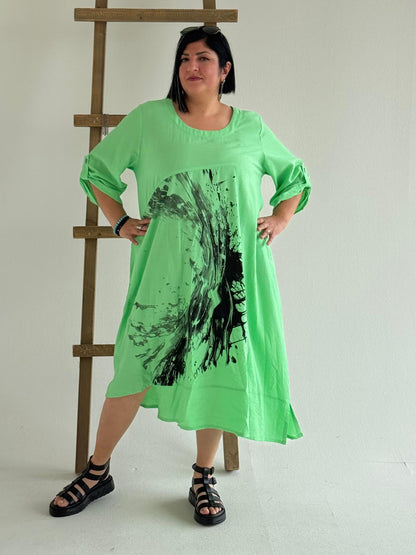 Sinne by Coom Kleid – Splash-Print – in Schwarz, Pink und Hellgrün erhältlich