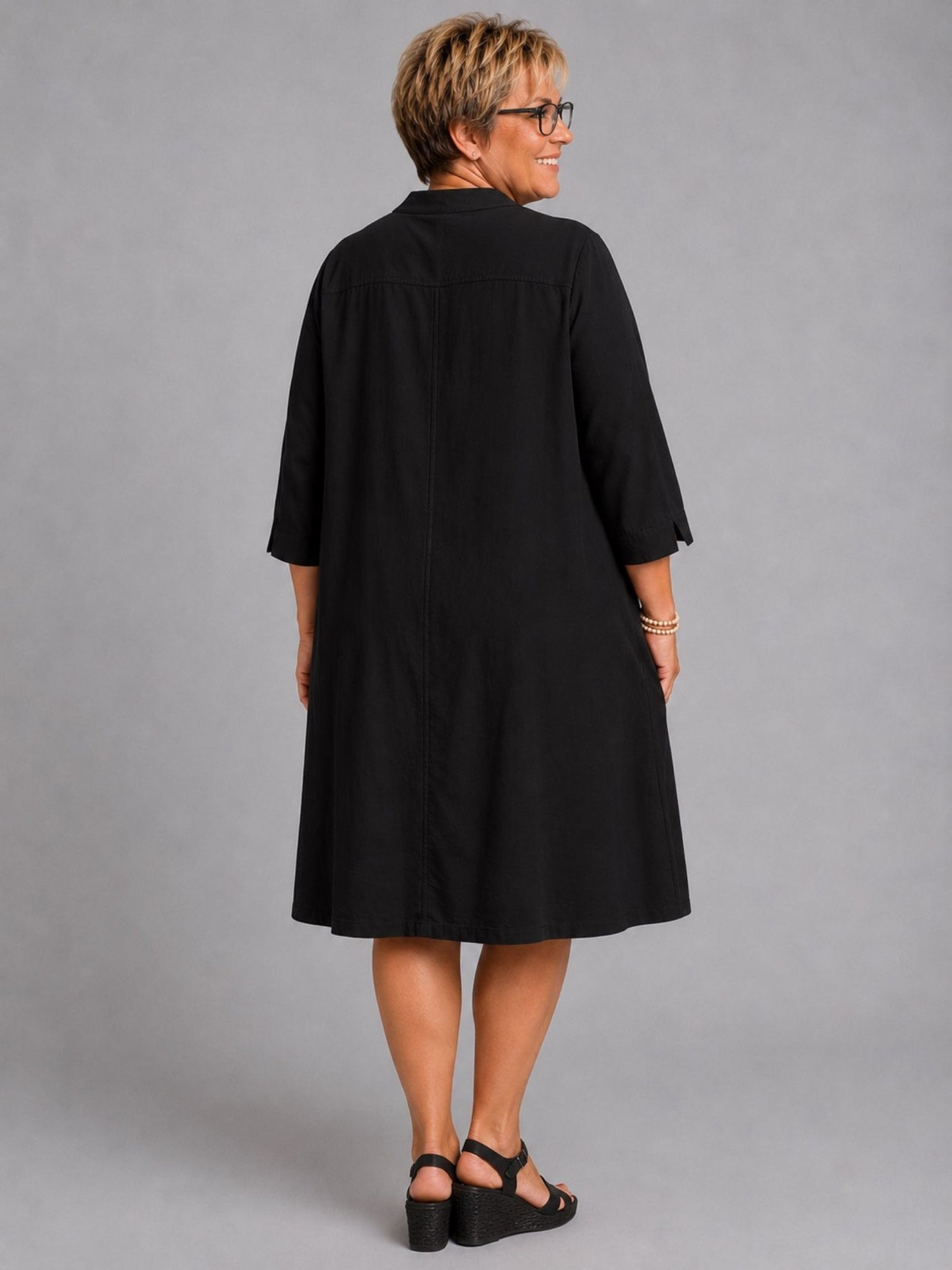 Sinne by Coom Midi-Kleid Tencel 3/4-Arm – Schwarz, Helltaupe & Mint Gr. 1–3 (EU 40–50)