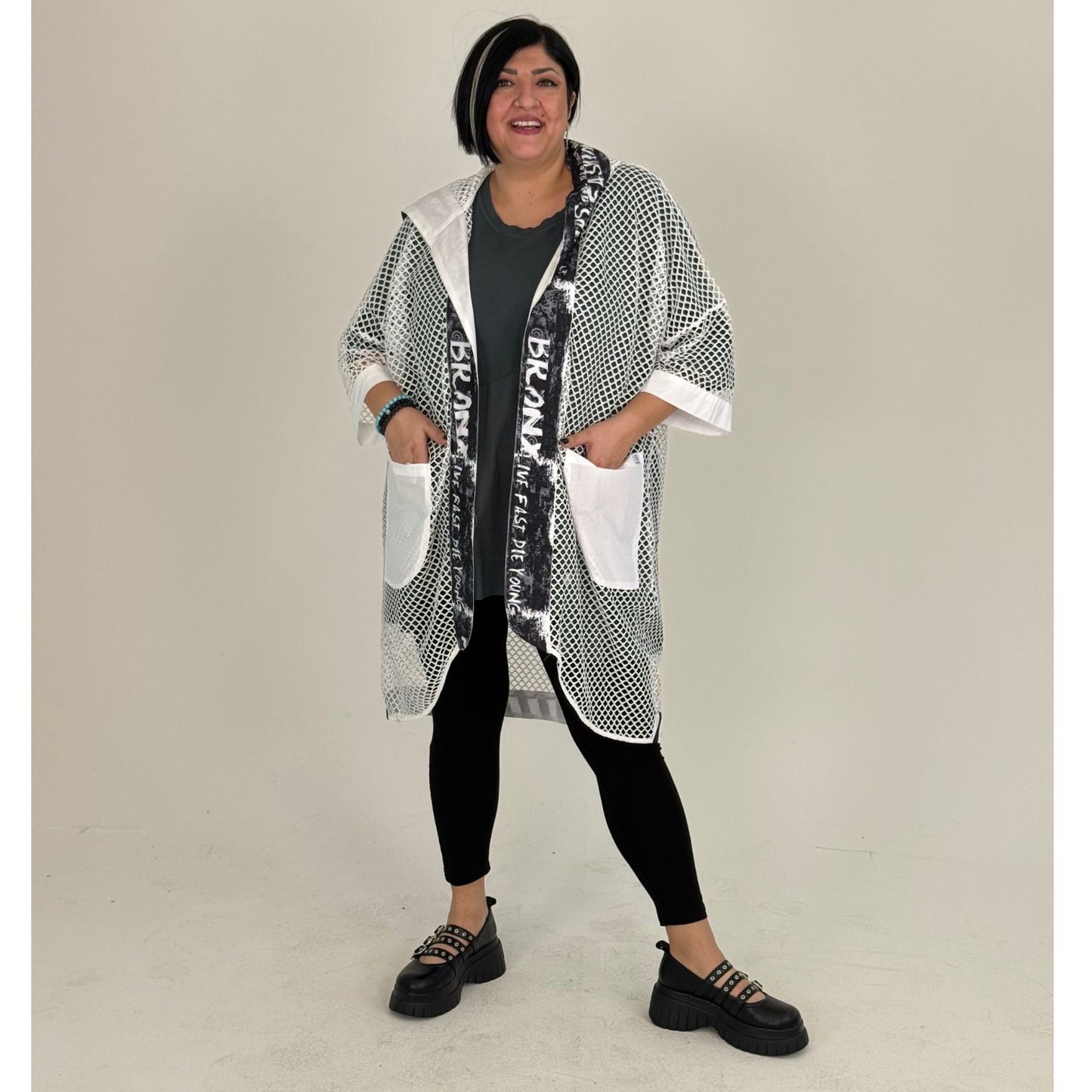 Sinne by Coom Netzcardigan Oversize Microtaft große Größen – Nickis XXL Fashion