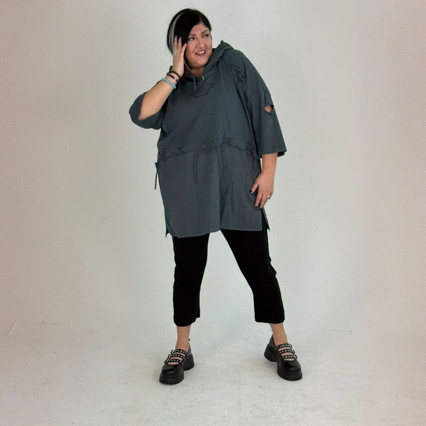 Sinne by Coom Tunika mit Cut-Outs & Kapuze Pink Weiß Grau Grün