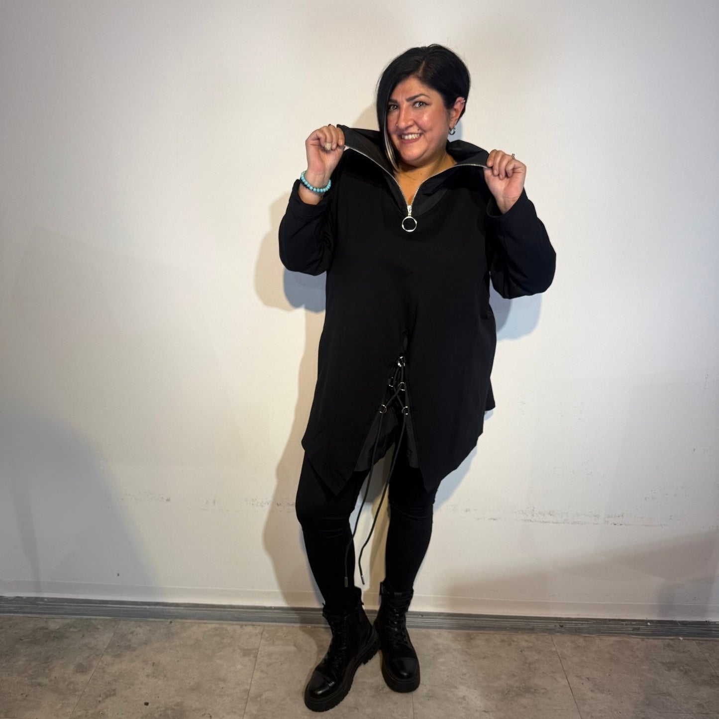 Sinne Coom Design Tunika Schwarz – modern, elegant & voller Ausdruck Gr 42- 58