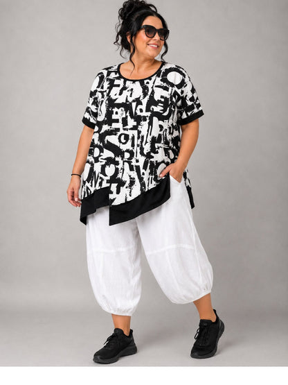 Sinne by Coom Shirt Schwarz-Weiß Buchstaben-Print – Plus Size Damen-Shirt Gr. 48–56