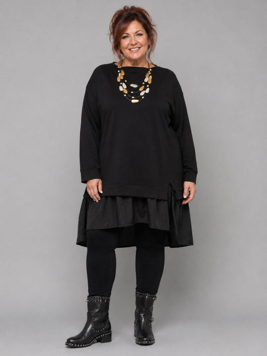 Sophia Curvy Tunika Sweatstoff mit Taft-Volant – Schwarz Gr. 42/44 & 48/50