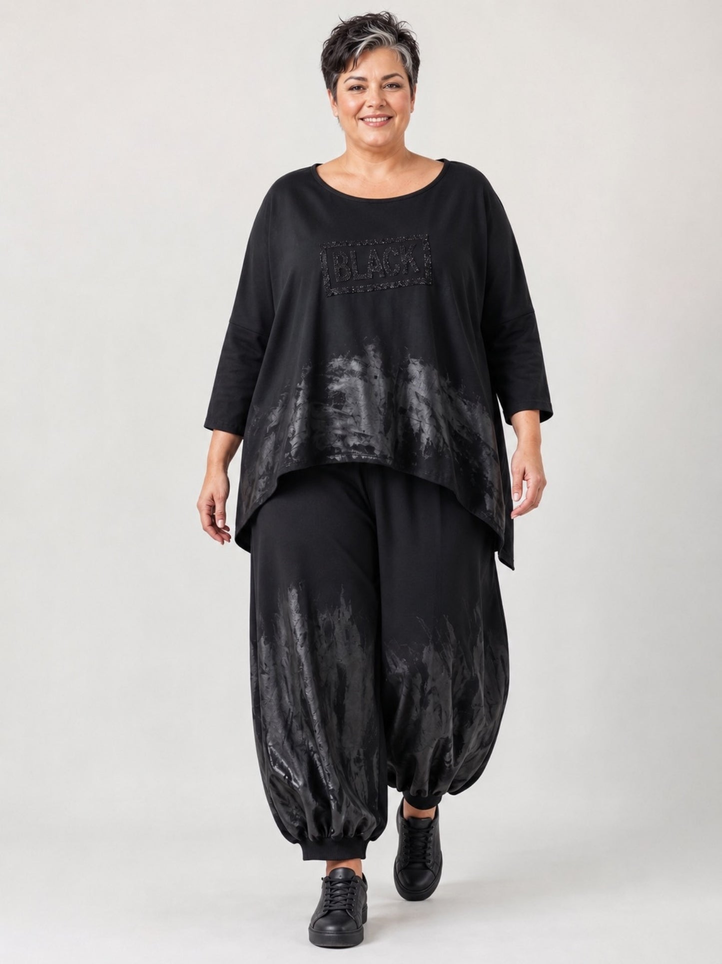 Vincenzo Allocca Ballonhose Baumwolljersey handbemalt – Schwarz, Einheitsgröße 44–58