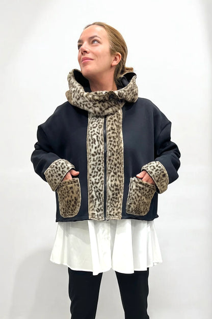 Vincenzo Allocca Kurzjacke schwarz mit Leo Besatz Gr 40 - 56